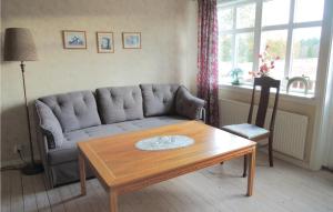 Χώρος καθιστικού στο Holiday Home Bassalt Knäred