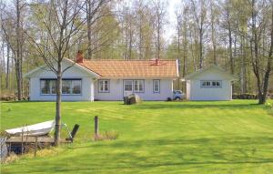 Zahrada ubytování 2 Bedroom Stunning Home In Bor