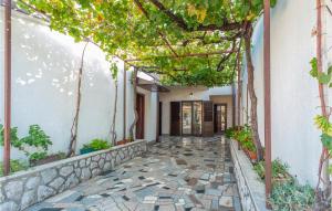 Fotografia z galérie ubytovania 3 Bedroom Stunning Home In Omisalj v Omišalji