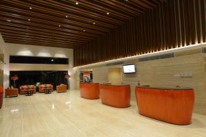 The lobby or reception area at HARRIS Hotel Kuta Galleria - Bali