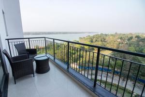 A balcony or terrace at Brook View Repose