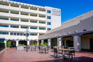 Four Points by Sheraton Phoenix South Mountain