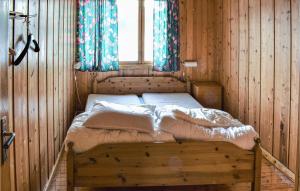 Letto o letti in una camera di 6 Bedroom Amazing Home In Hydalsmo