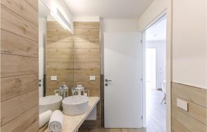 A bathroom at Bilo 4 Premium