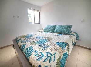 Gallery image of Apartamento cómodo, luz natural, zonas comunes, piscinas traer gorro, wifi, parqueadero en el Quindío in La Tebaida