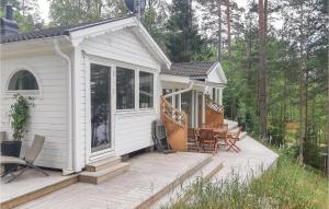 Gallery image of Four-Bedroom Holiday Home In Bodafors in Bodafors