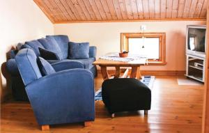 Кът за сядане в Gorgeous Home In Strngns With House Sea View