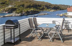 Gallery image of Awesome Apartment In Steinsland in Hommelsund +16 photos