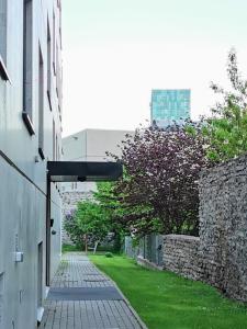 Zahrada ubytování Scandian Apartments - City Hub Tallinn