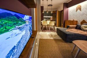 Φωτογραφία από το άλμπουμ του ΚΕΝΤΡΙΚΟ ΚΑΙ COSY ΔΙΑΜΕΡΙΣΜΑ ΣΤΗΝ ΚΟΜΟΤΗΝΗ (ΡΕΤΙΡΕ) στην Κομοτηνή +26 φωτογραφίες