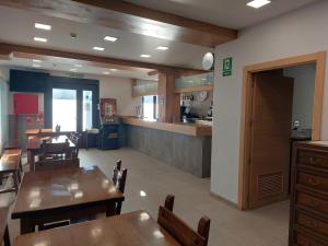 A kitchen or kitchenette at Pensión Amorrortu Lemona