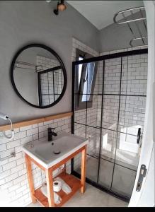 A bathroom at Akkum Beach Otel