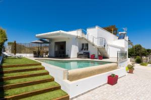 Swimmingpoolen hos eller tæt på Villa Vistamar