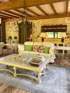 Posezení v ubytování Il Borghetto Andrea Tafi