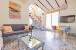 Posedenie v ubytovaní FUN BUILDING TERRACES by HOMEABOUT