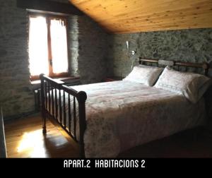 A bed or beds in a room at Casa Tonya