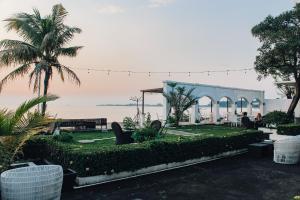 Photo de la galerie de l'établissement Seaside Villa & Muse Beach Resto, à Jepara