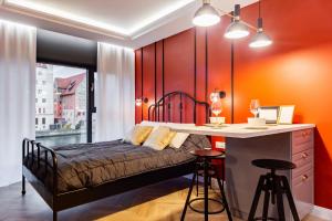 Posteľ alebo postele v izbe v ubytovaní Winter Residence Apartments 5min Old Town