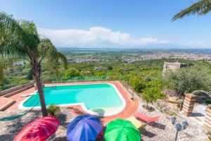Bassein majutusasutuses "la Casina del forno con piscina fra Catania e Siracusa " või selle lähedal