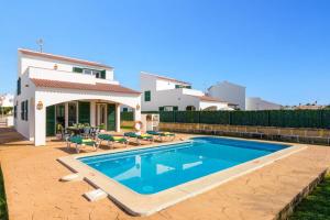 The swimming pool at or close to Villa Noa by Villa Plus