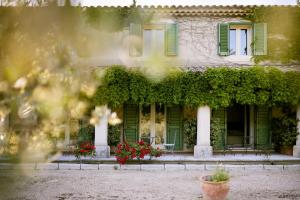 Photo de la galerie de l'établissement Hotel Moulin d'Aure, à Saint-Rémy-de-Provence