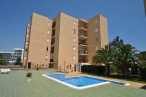 The swimming pool at or close to Mediterraneo 2 3 6 Roses - Immo Barneda