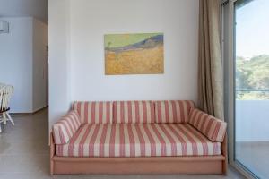 Posezení v ubytování Hillside Seaview Apartment