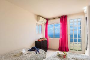Posteľ alebo postele v izbe v ubytovaní Villa Atlantico by Villa Plus + 18 fotografií