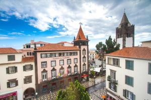 Imagen de la galería de Esmeralda Holidays Apartments, en Funchal