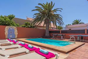 The swimming pool at or close to Villa Silvia II by Villa Plus