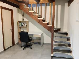 Gallery image of Nikitas Maisonette in Saoúli +13 photos