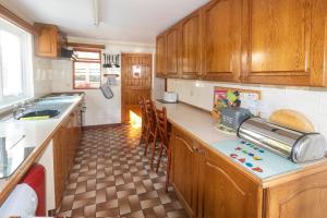 Dapur atau dapur kecil di Thorn cottage