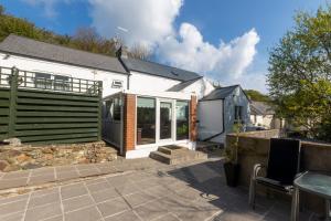 Gallery image of Thorn cottage in Fishguard