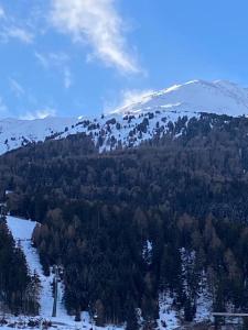 Foto dalla galleria di Cosy Apartment Marlain a San Valentino alla Muta Altre 5 foto