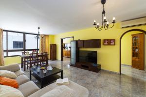 Posezení v ubytování Villa Anjharad by Villa Plus