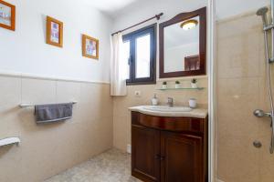Koupelna v ubytování Villa Anjharad by Villa Plus