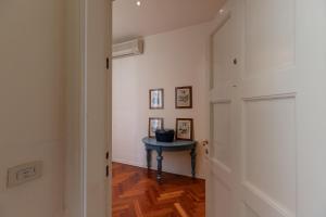 Fotografie z fotogalerie ubytování Seta spacious apartment next to the Duomo ve Florencii