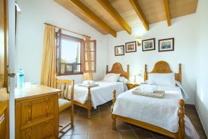 Posteľ alebo postele v izbe v ubytovaní Villa Monserrat by Villa Plus + 22 fotografií