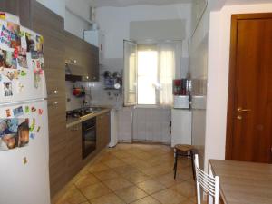 A kitchen or kitchenette at B&B Twins