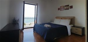 Posteľ alebo postele v izbe v ubytovaní Island view + 17 fotografií