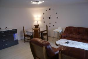 Część wypoczynkowa w obiekcie Apartament na Górce