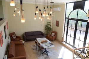 Afbeelding uit fotogalerij van Dessera Vineyards Hotel in Ahmetçe