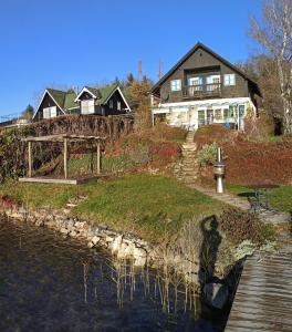 Táj Show holiday homes közelében