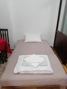 Postel nebo postele na pokoji v ubytování Apartman Radulović