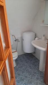 Imagen de la galería de DIMORA LETIZIA- ROOM 1, en Procida