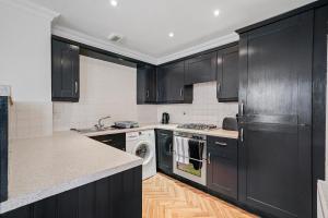 מטבח או מטבחון ב-Stylish Central York Duplex Penthouse