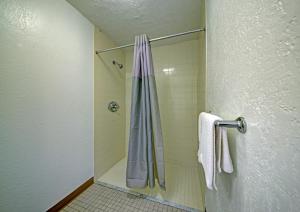 A bathroom at Motel 6-Cocoa Beach, FL