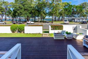 Keith's on Sylvan Beach, 1 of the 3 most popular units on Bribie外面的花园