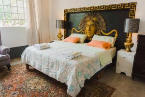 Postel nebo postele na pokoji v ubytování Hermosa Casa de Campo con Piscina grande en Chiclayo