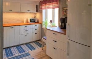 Gallery image of Awesome Home In Sturk With Kitchen in Sturkö